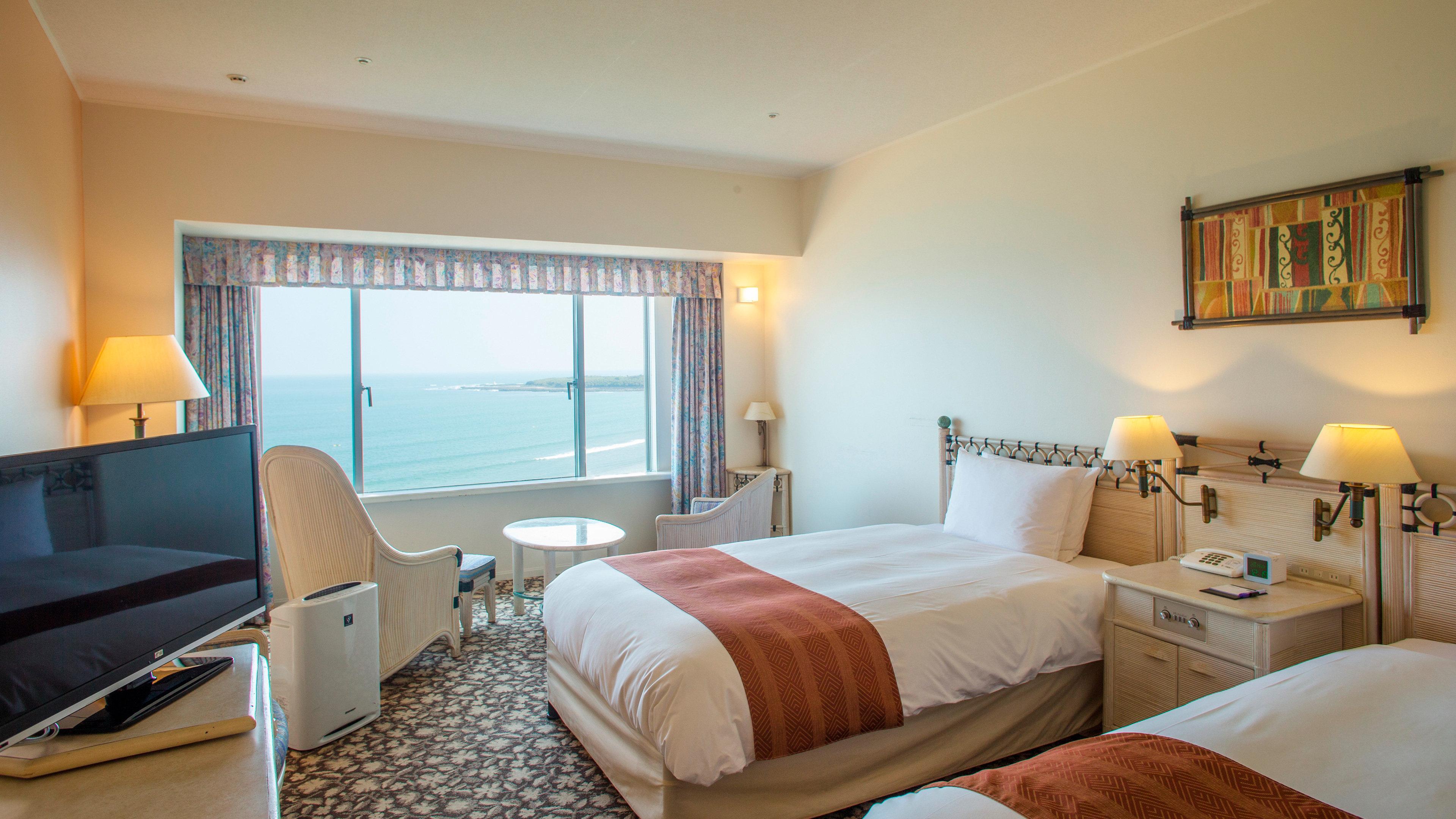 Ana Holiday Inn Resort Miyazaki By Ihg Buitenkant foto