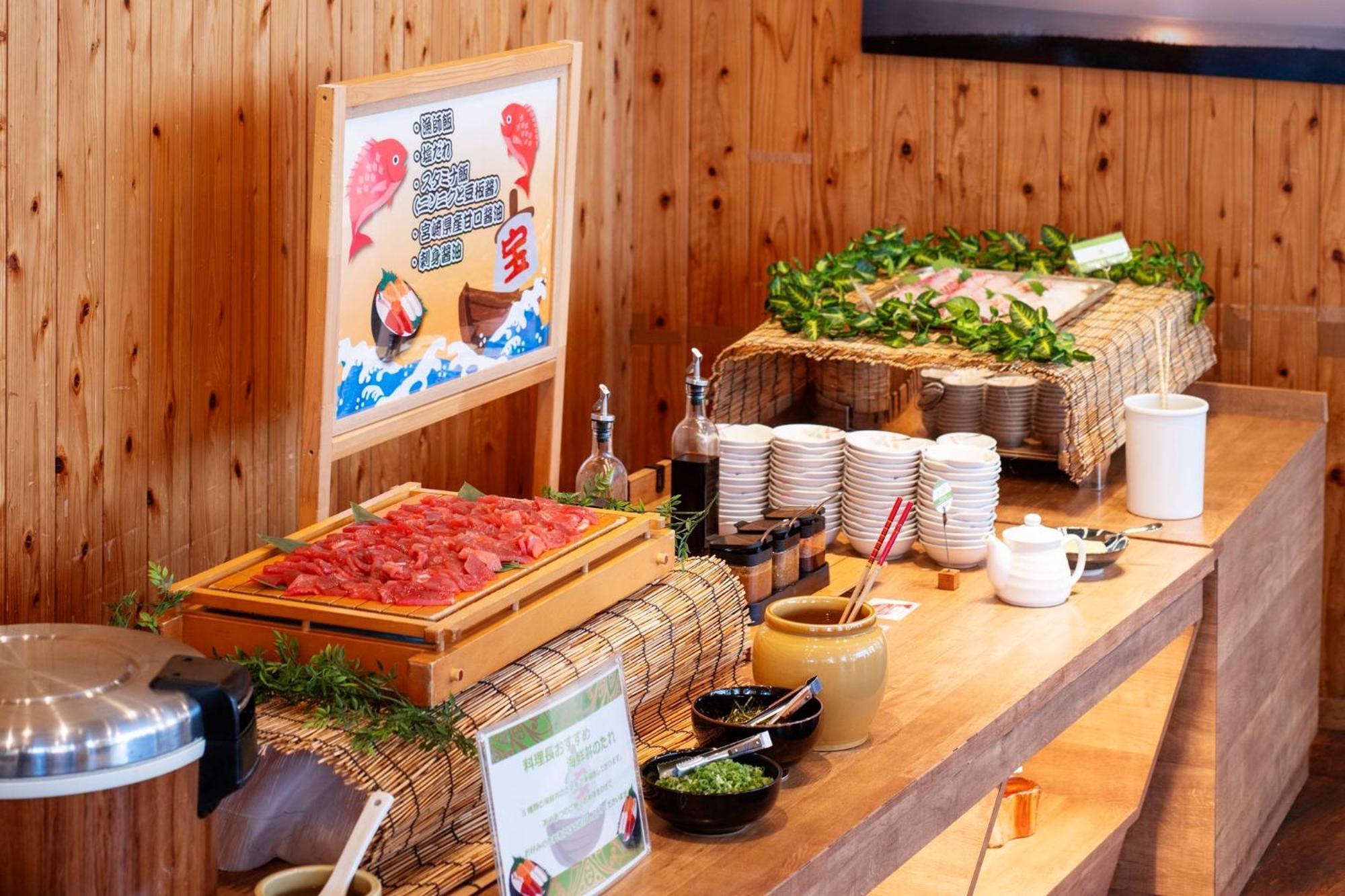 Ana Holiday Inn Resort Miyazaki By Ihg Buitenkant foto